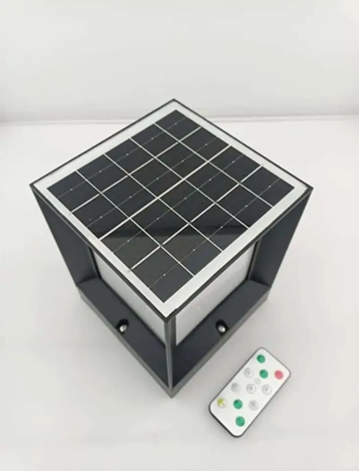 Voltek VSSL06065 60 Watt Solar Bahçe Armatürü 3 Renk Fonsiyonlu Kumandalı